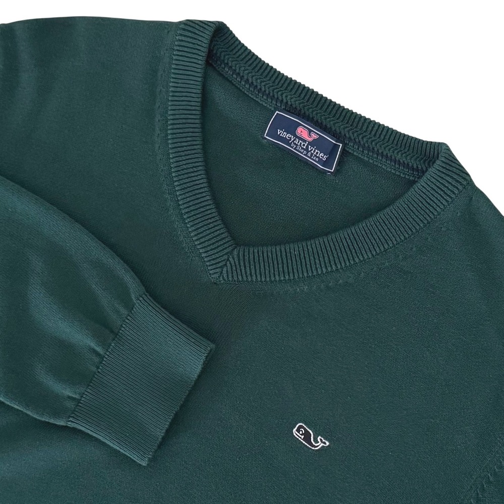 Vineyard Vines Men's Size L Green V Neck Long Sleeve Cotton Sweater Whale‎ Logo